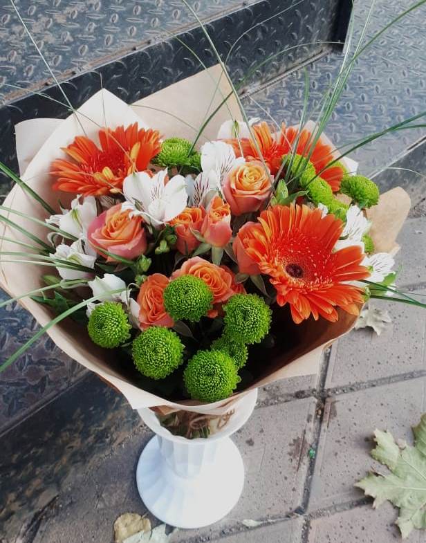 Букет цветов из: Герберы, Хризантемы, Альстромерии и Розы в Озеке-Суате