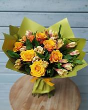 Букет цветов из:  Альстромерии и Розы в Озеке-Суате