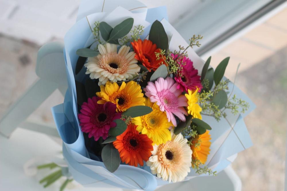 Букет цветов из: Герберы в Озеке-Суате