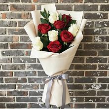 Букет цветов из:  Розы в Озеке-Суате