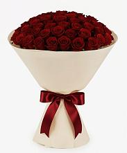 Букет 101 Бордовая роза Блэк Бакарра в Озеке-Суате