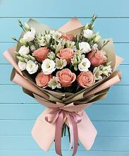 Букет цветов из:  Розы, Альстромерии и Лизиантусы в Озеке-Суате