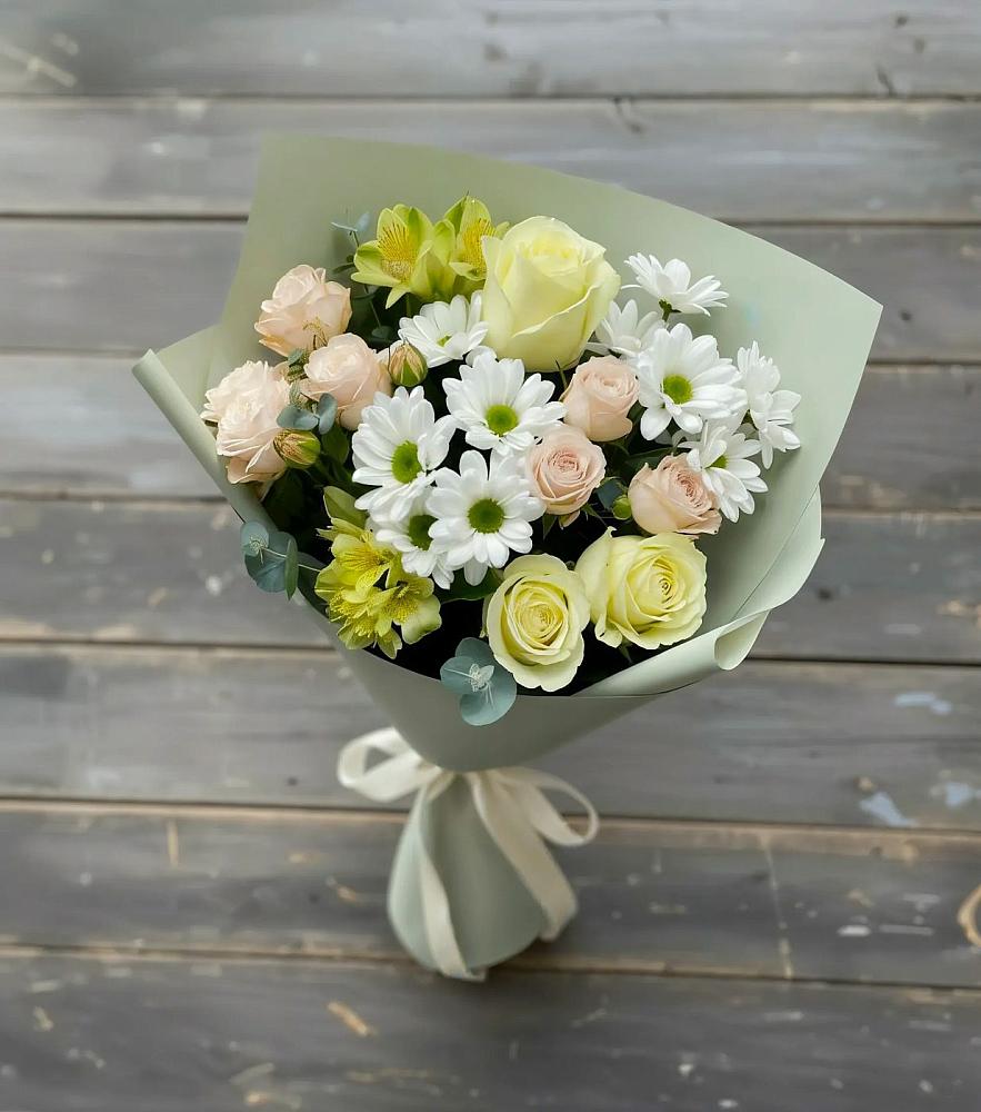 Букет цветов из: Альстромерии, Розы и Хризантемы в Озеке-Суате