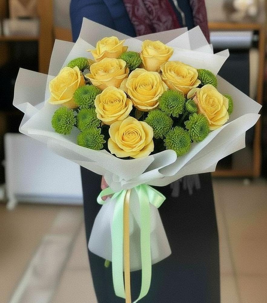 Букет цветов из: Хризантемы и Розы в Озеке-Суате