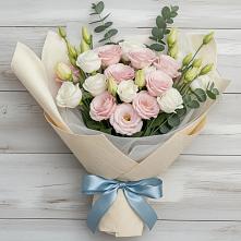 Букет цветов из:  Лизиантусы в Озеке-Суате