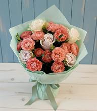 Букет цветов из:  Розы в Озеке-Суате