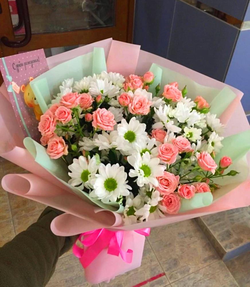 Букет цветов из: Розы и Хризантемы в Озеке-Суате