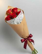 Букет цветов из:  Розы в Озеке-Суате