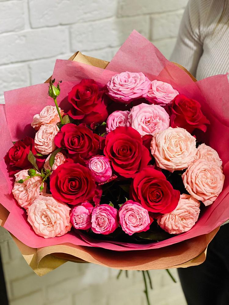 Букет цветов из: Розы в Озеке-Суате