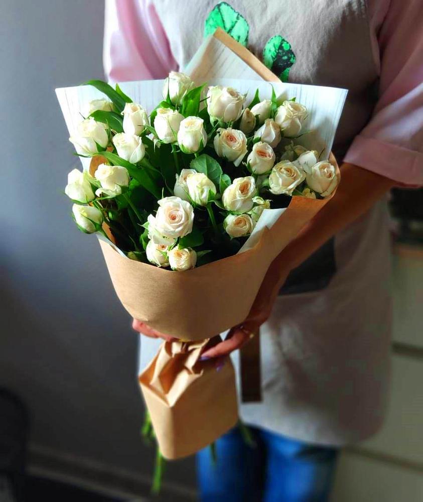 Букет цветов из: Розы в Озеке-Суате