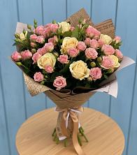 Букет цветов из:  Розы в Озеке-Суате