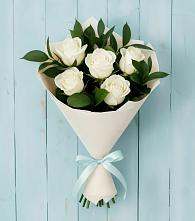 Букет цветов из:  Розы в Озеке-Суате