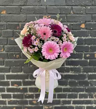 Букет цветов из:  Герберы и Хризантемы в Озеке-Суате
