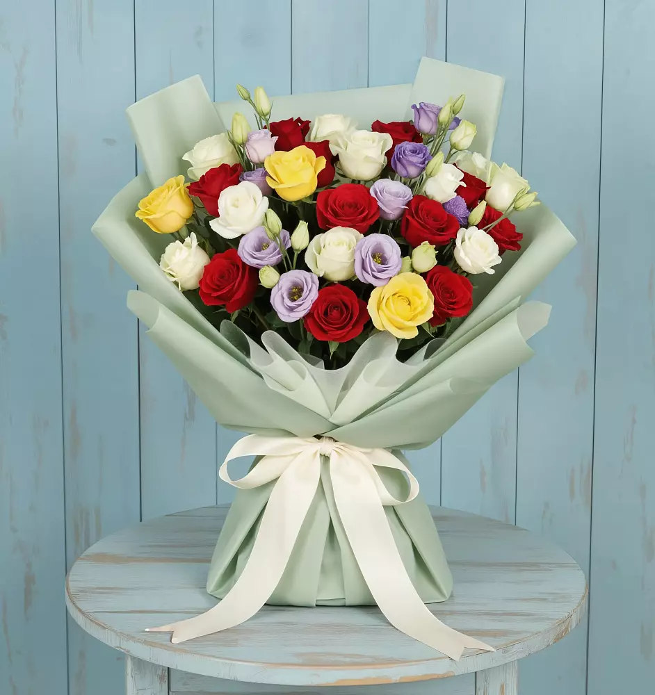 Букет цветов из: Розы в Озеке-Суате