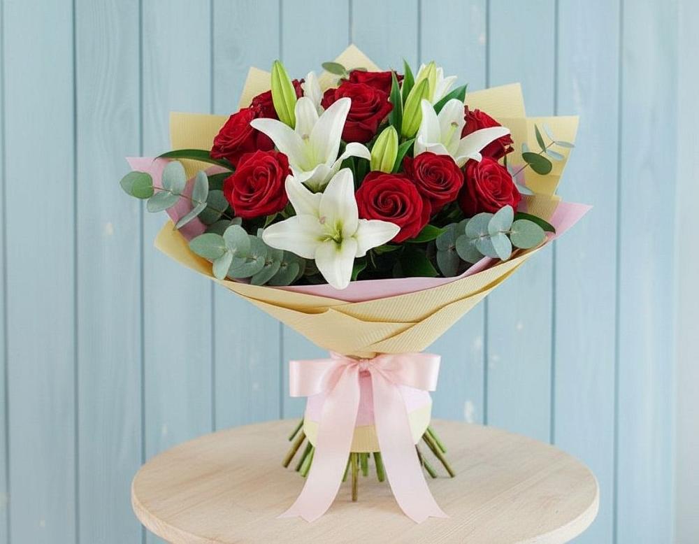 Букет цветов из: Лилии и Розы в Озеке-Суате